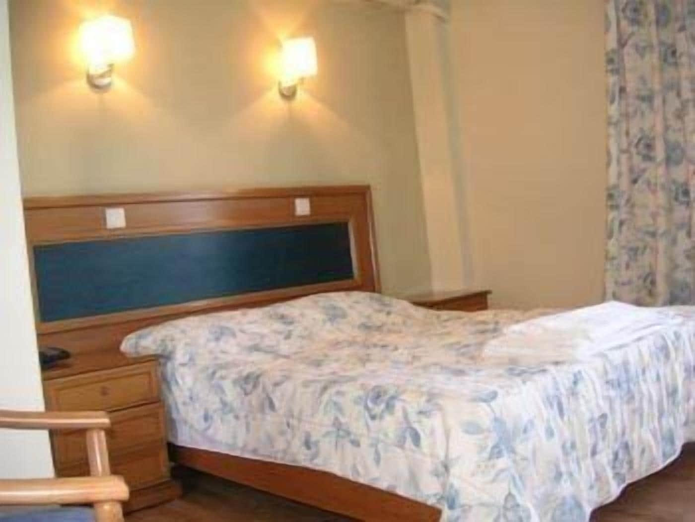 Blue Sky Hotel Glyfada  Exterior photo