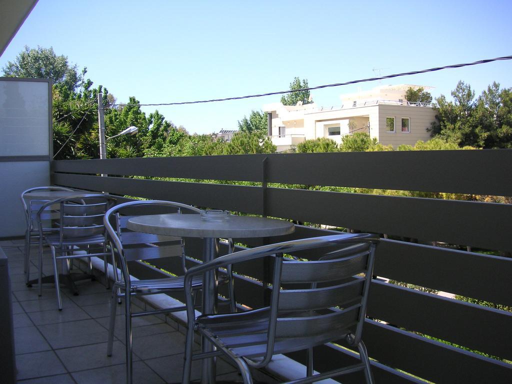 Blue Sky Hotel Glyfada  Exterior photo